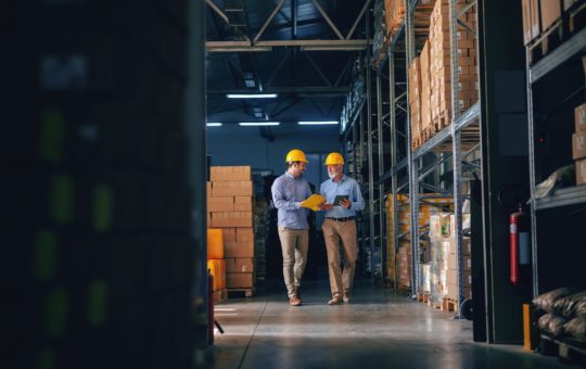 What Should You Know Before Hiring a Logistics Company?