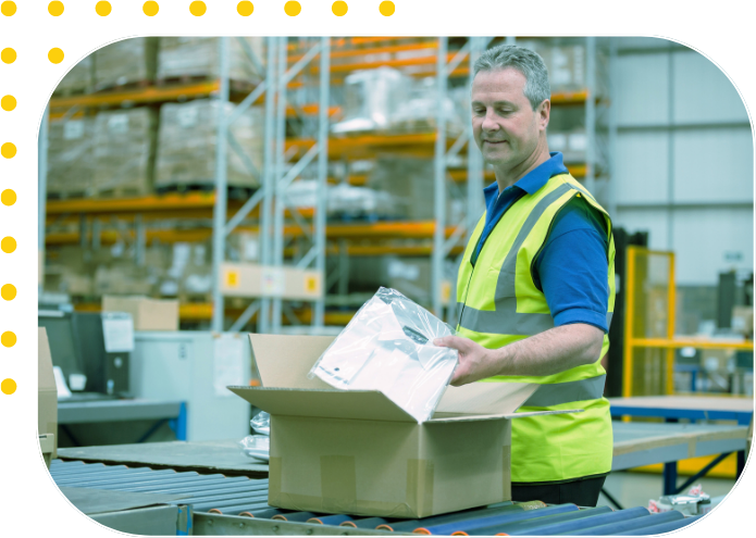 Warehouse employee performing Efficient Order Fulfillment for ecommerce